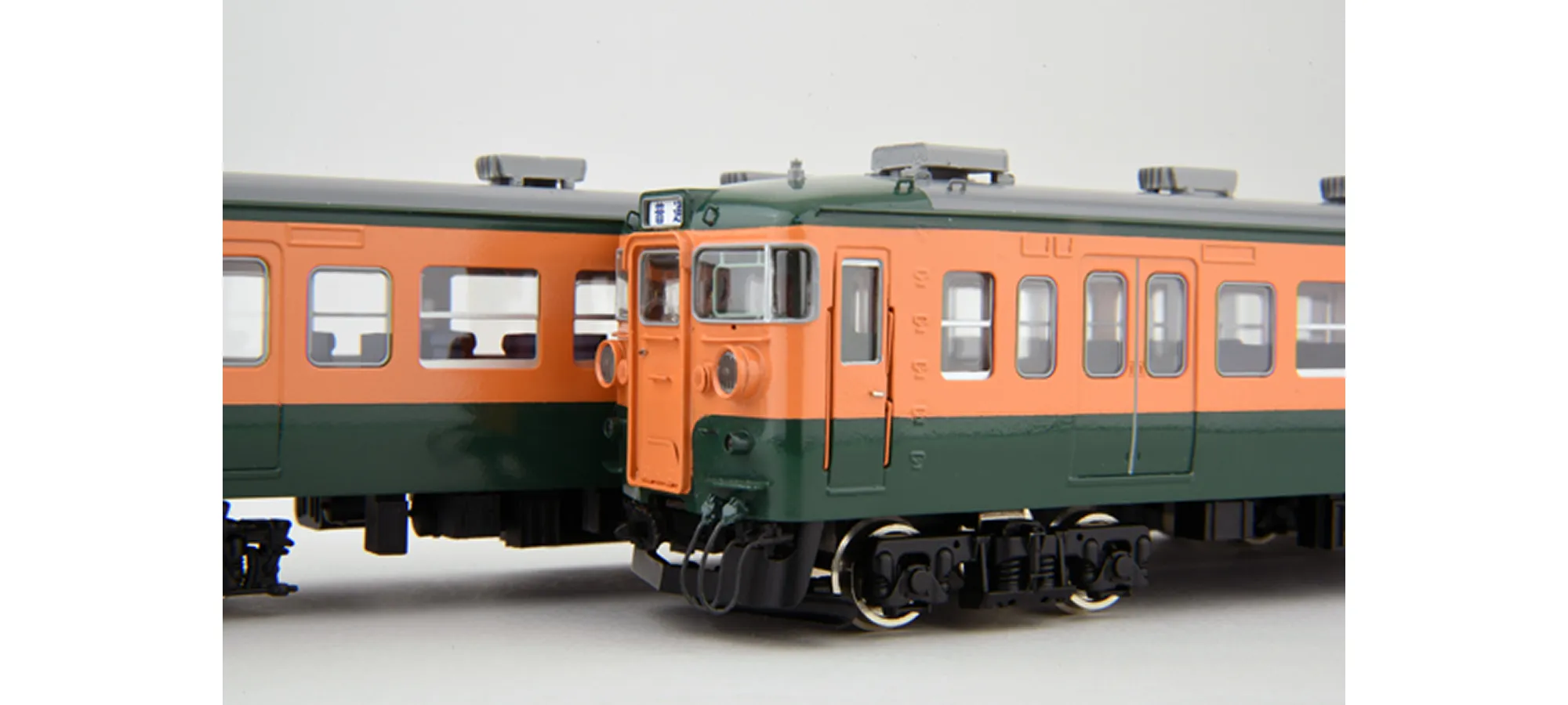 国鉄/JR 115系 初期車 非冷房 湘南色