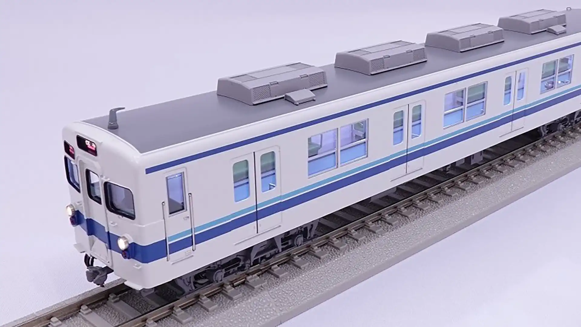 東武8000型